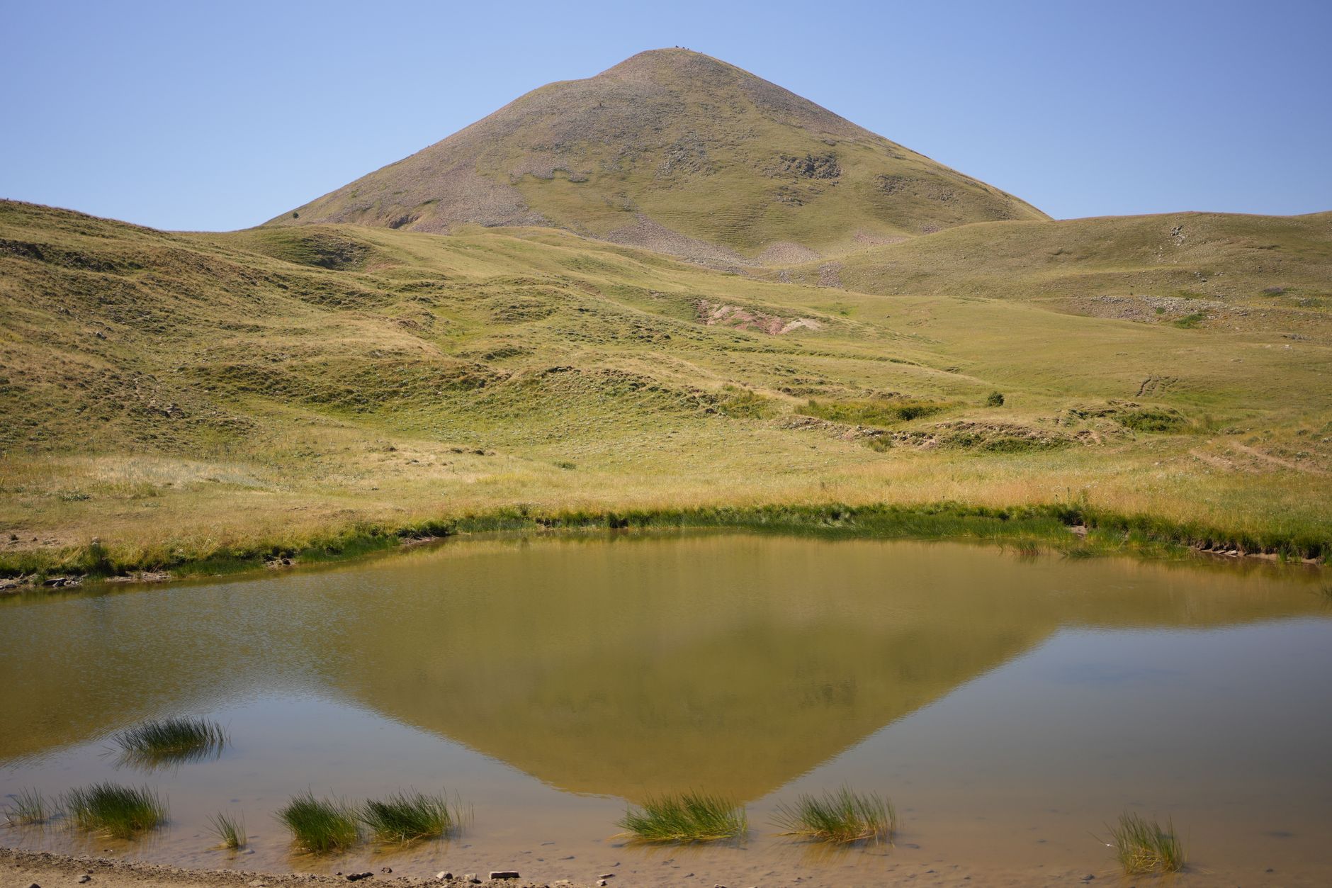 Envie de détente au bord des rivières en Auvergne ?