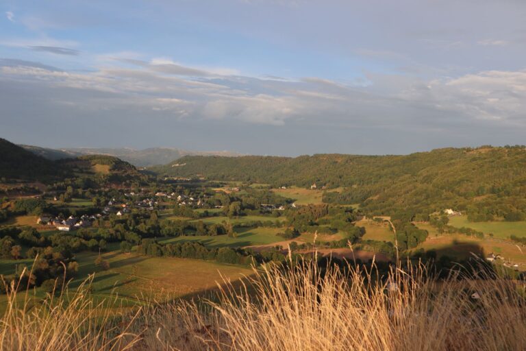 Envie de partir en retraite nature en Auvergne ?